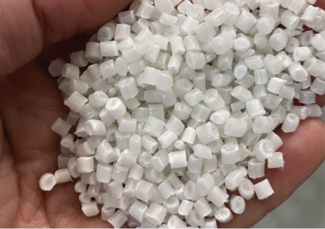 KHI NHỰA “MỀM”, KẺ ĐÁNH CẮP SỨC KHỎE – MỐI ĐE DỌA THẦM LẶNG VỚI TIM MẠCH